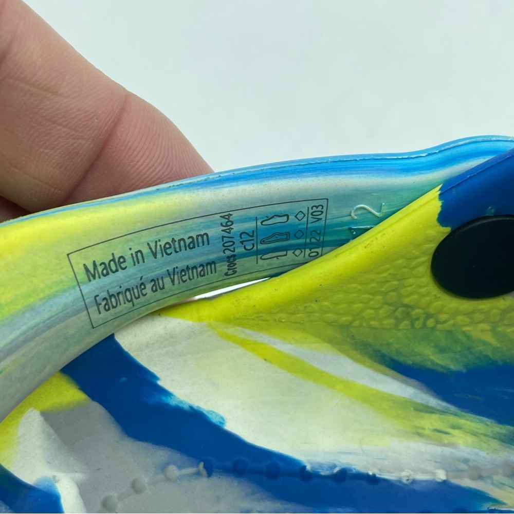 CROCS Classic Clog Youth Size C 12 Marbled Tie Dye Blue Yellow + Super Sonic - Picture 10 of 12